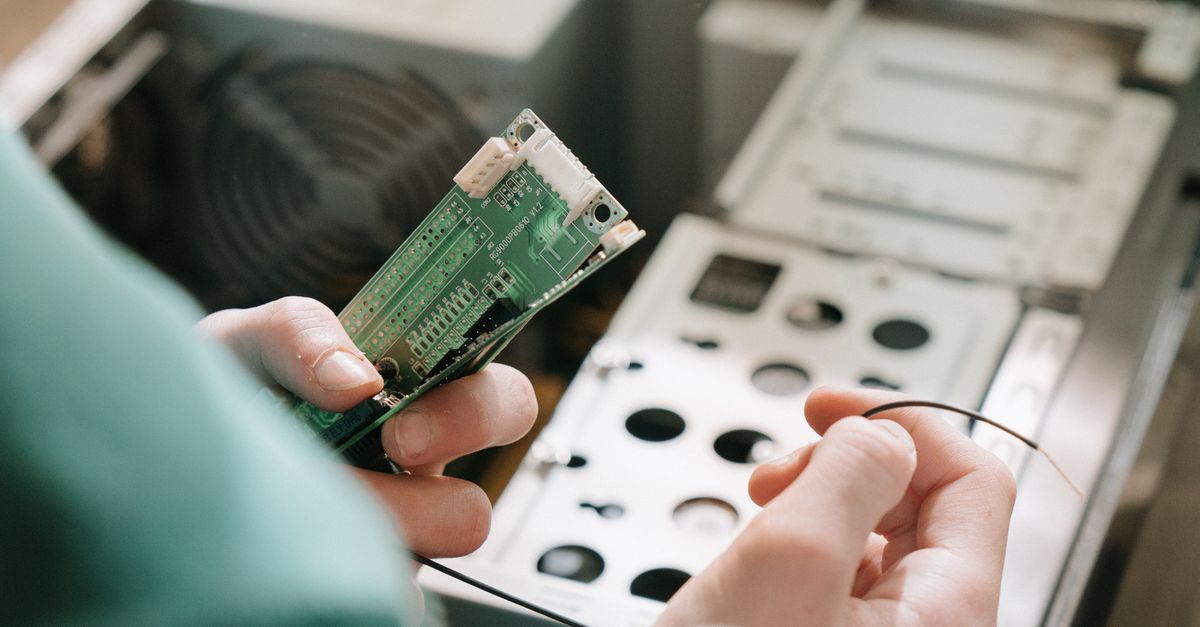 Key Considerations for Choosing Network Hardware Providers
