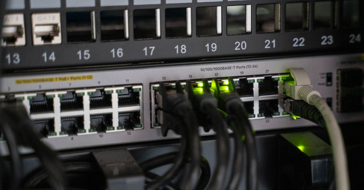 The Impact of IT Helpdesk Support on Employee Satisfaction